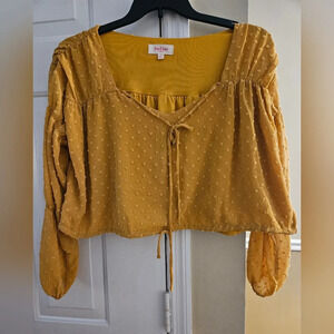 Peach Love California Gold Swiss Dot Blouse. Size M